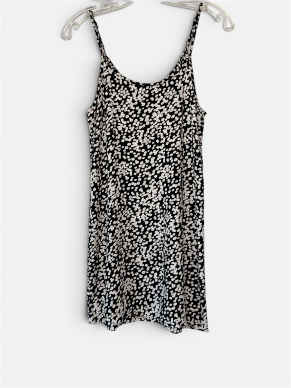 Ivy & Main Floral Slip Mini Dress Women’s Size Small Ditsy Scoop Neck